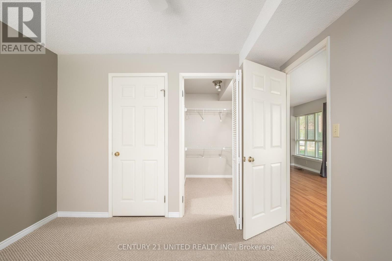 102 - 921 Armour Road, Peterborough East (North), Ontario  K9H 7K5 - Photo 21 - X12180881