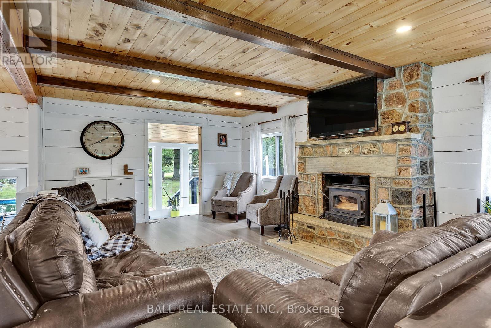 59 Trotters Road, North Kawartha, Ontario  K0L 1A0 - Photo 14 - X12181049