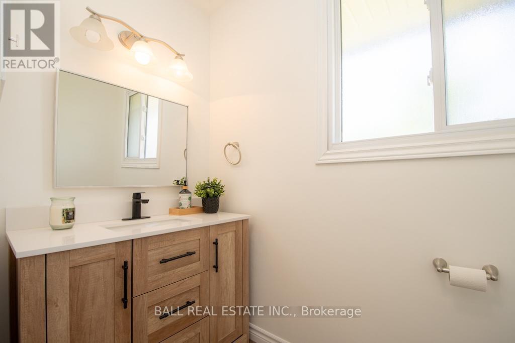 286 Sunset Boulevard, Peterborough North (North), Ontario  K9H 5L3 - Photo 21 - X12181365