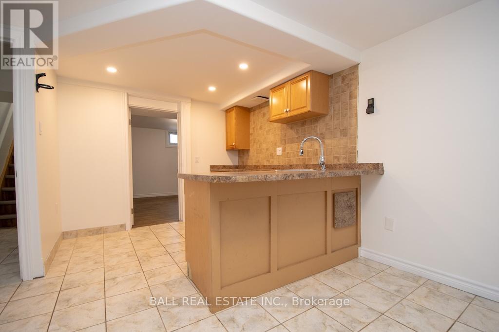 286 Sunset Boulevard, Peterborough North (North), Ontario  K9H 5L3 - Photo 28 - X12181365