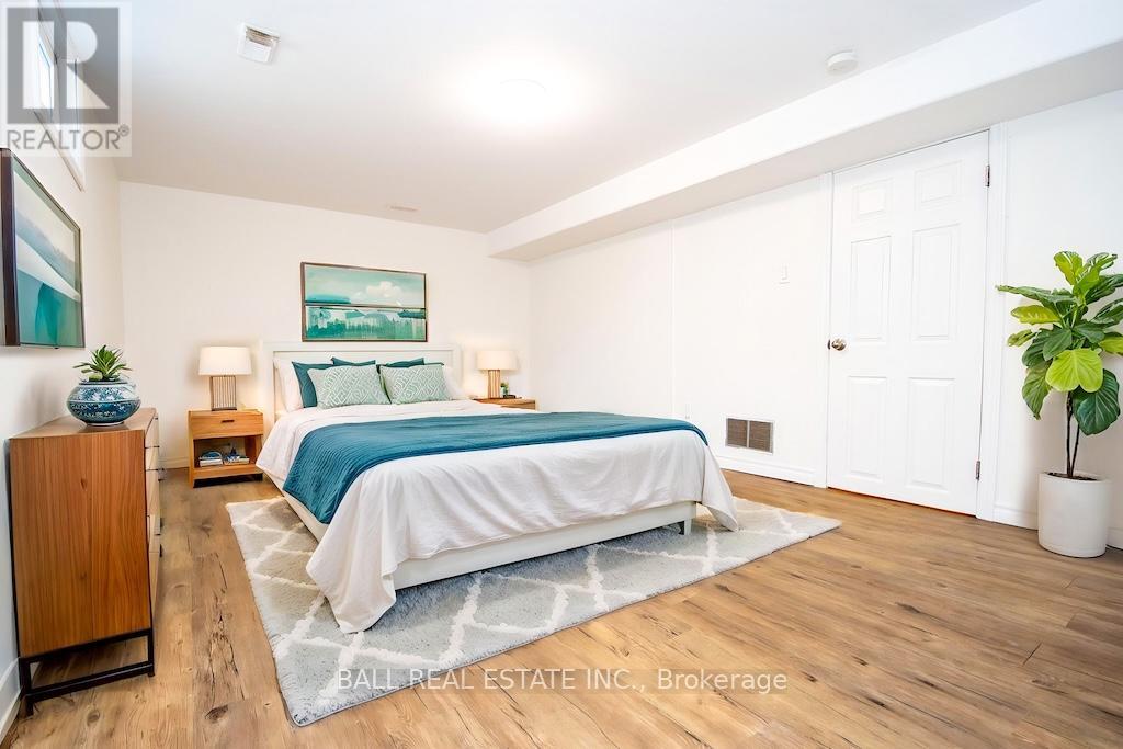 286 Sunset Boulevard, Peterborough North (North), Ontario  K9H 5L3 - Photo 32 - X12181365