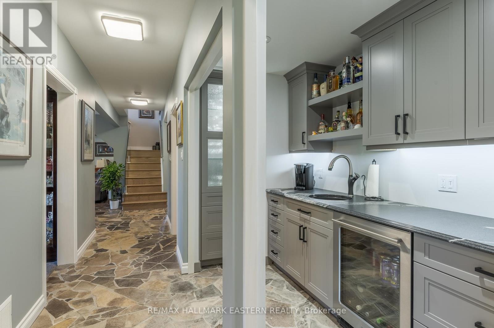 1265 Floods Drive, Selwyn, Ontario  K0L 1T0 - Photo 36 - X12181527