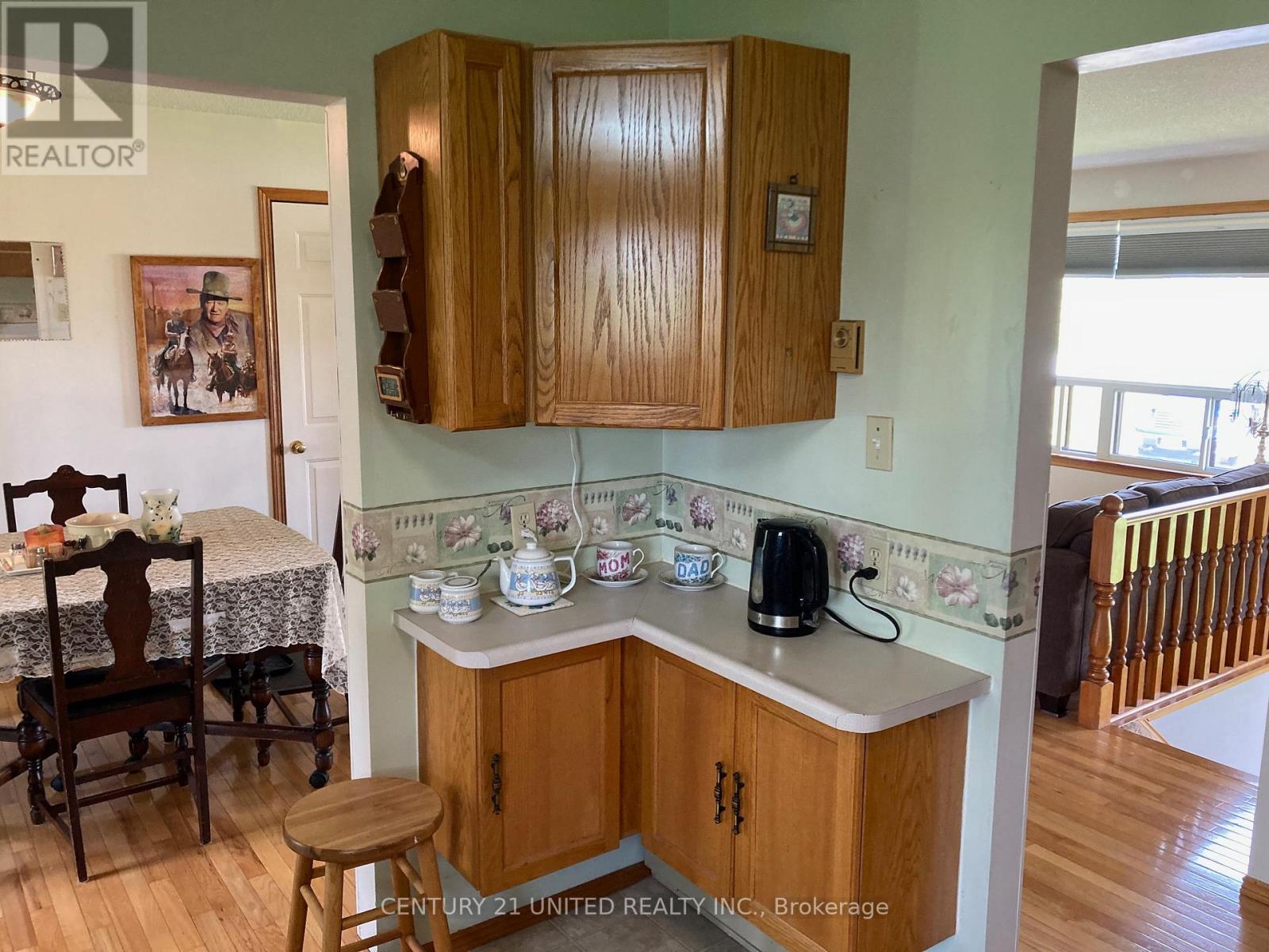 496 Pigeon Lake Road, Kawartha Lakes (Ops), Ontario  K9V 4R3 - Photo 15 - X12181657