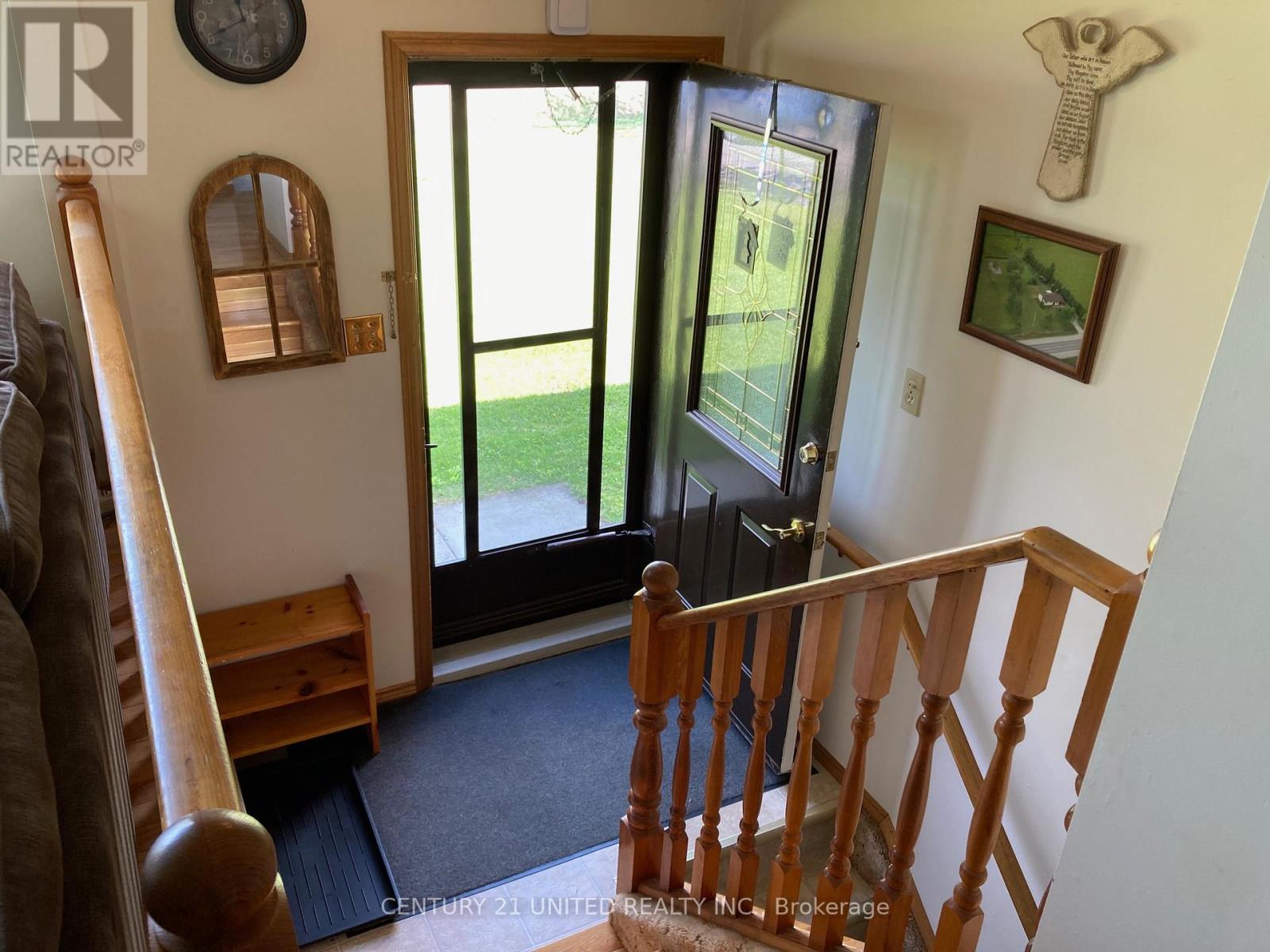 496 Pigeon Lake Road, Kawartha Lakes (Ops), Ontario  K9V 4R3 - Photo 23 - X12181657