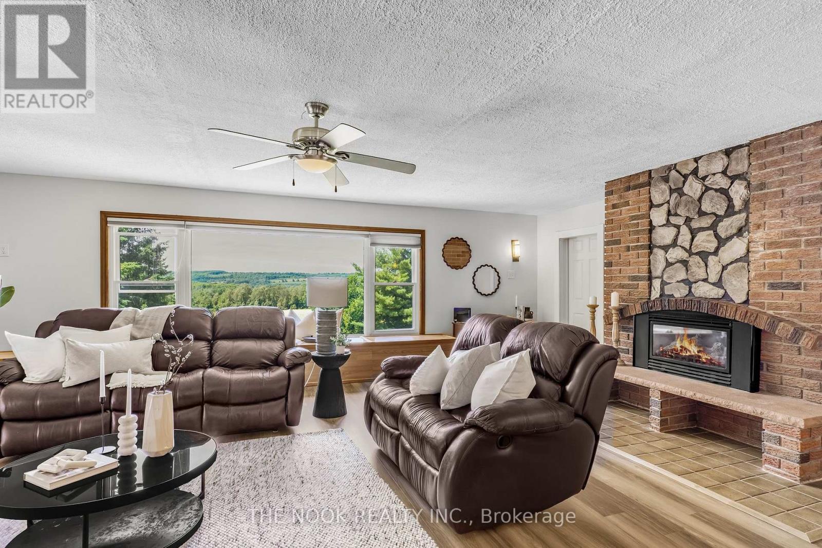 201 Ski Hill Road, Kawartha Lakes (Bethany), Ontario  L0A 1A0 - Photo 20 - X12181761