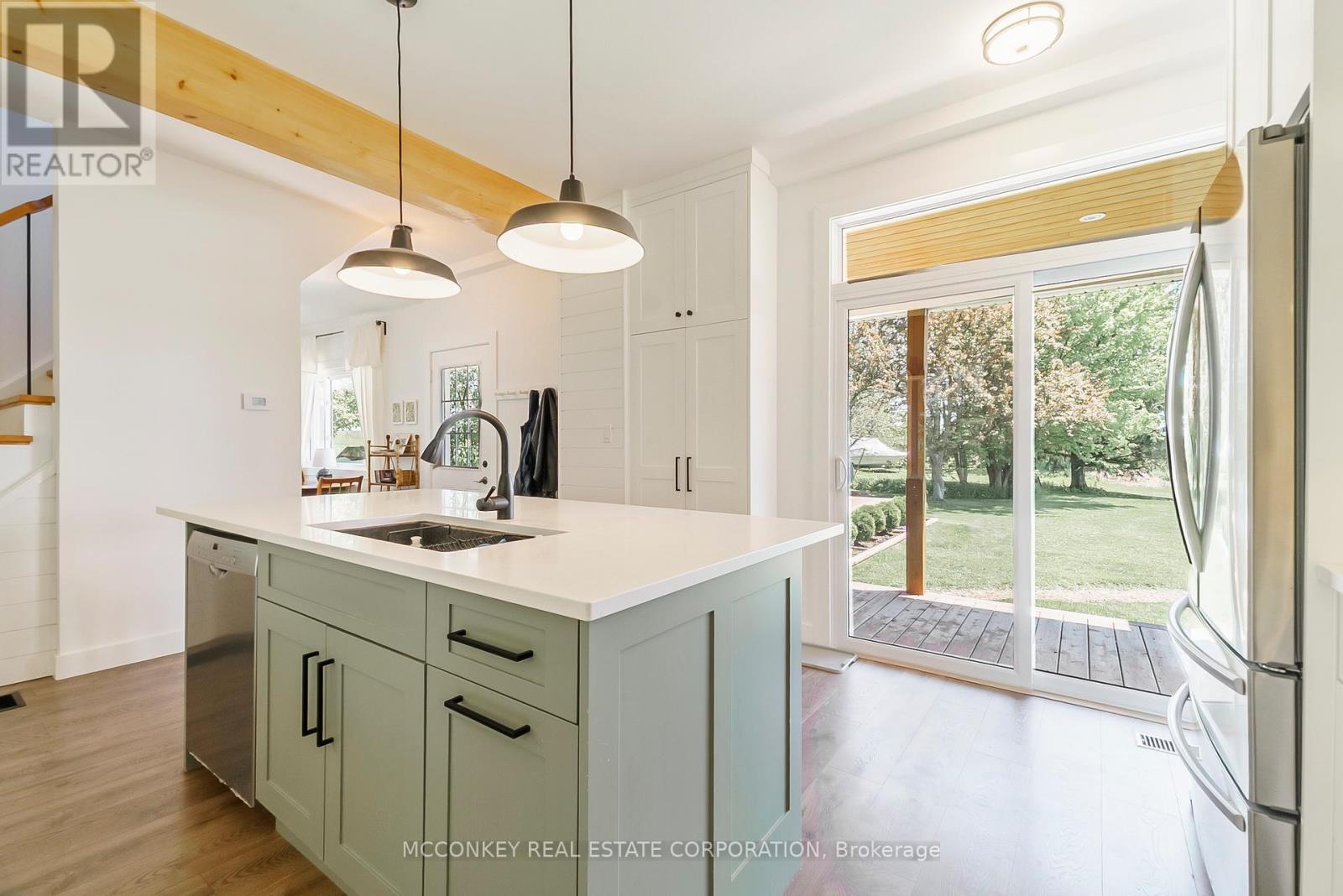 1101 Lakeview Road, Otonabee-South Monaghan, Ontario  K0L 1B0 - Photo 14 - X12181763