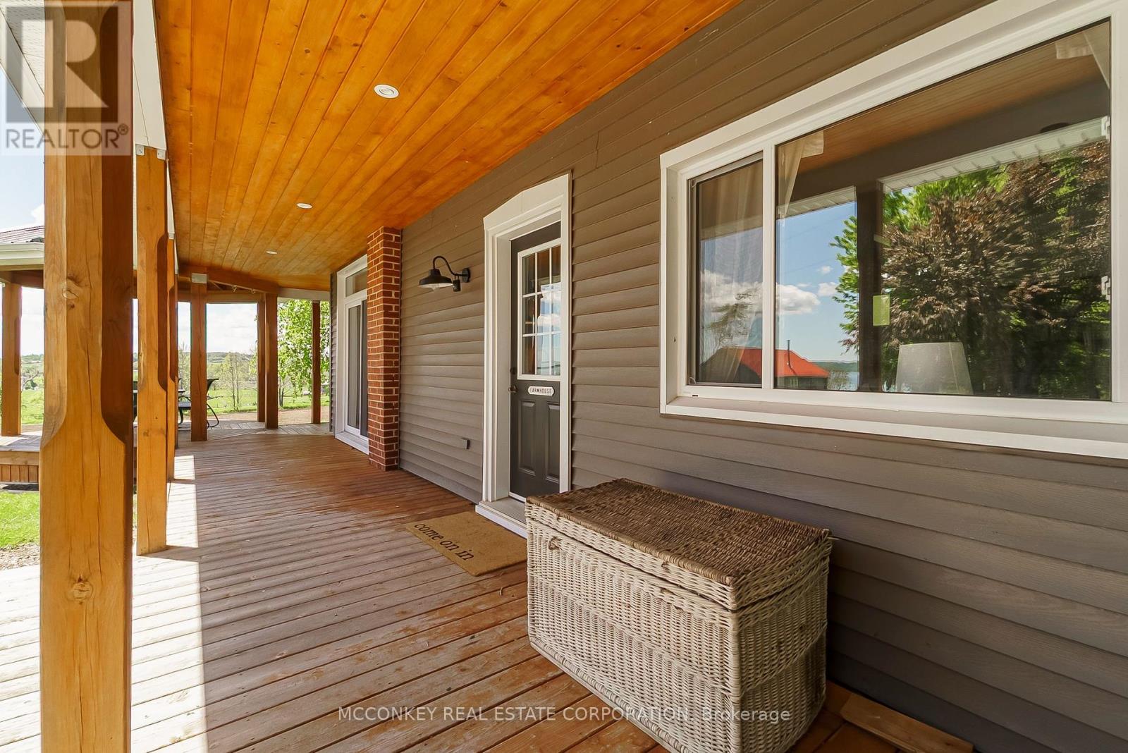1101 Lakeview Road, Otonabee-South Monaghan, Ontario  K0L 1B0 - Photo 8 - X12181763