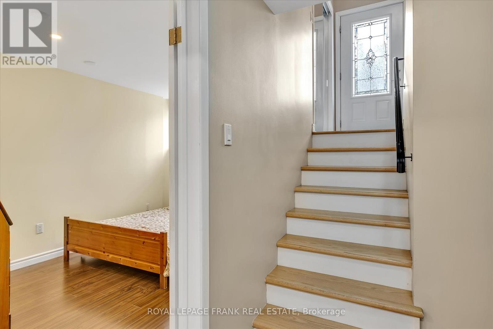 1690 Pinehill Drive, Peterborough West (North), Ontario  K9J 7G4 - Photo 26 - X12181855
