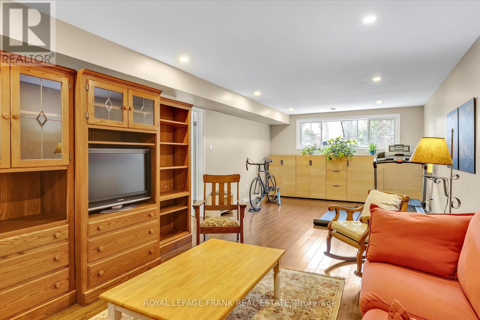 1690 Pinehill Drive, Peterborough West (North), Ontario  K9J 7G4 - Photo 31 - X12181855
