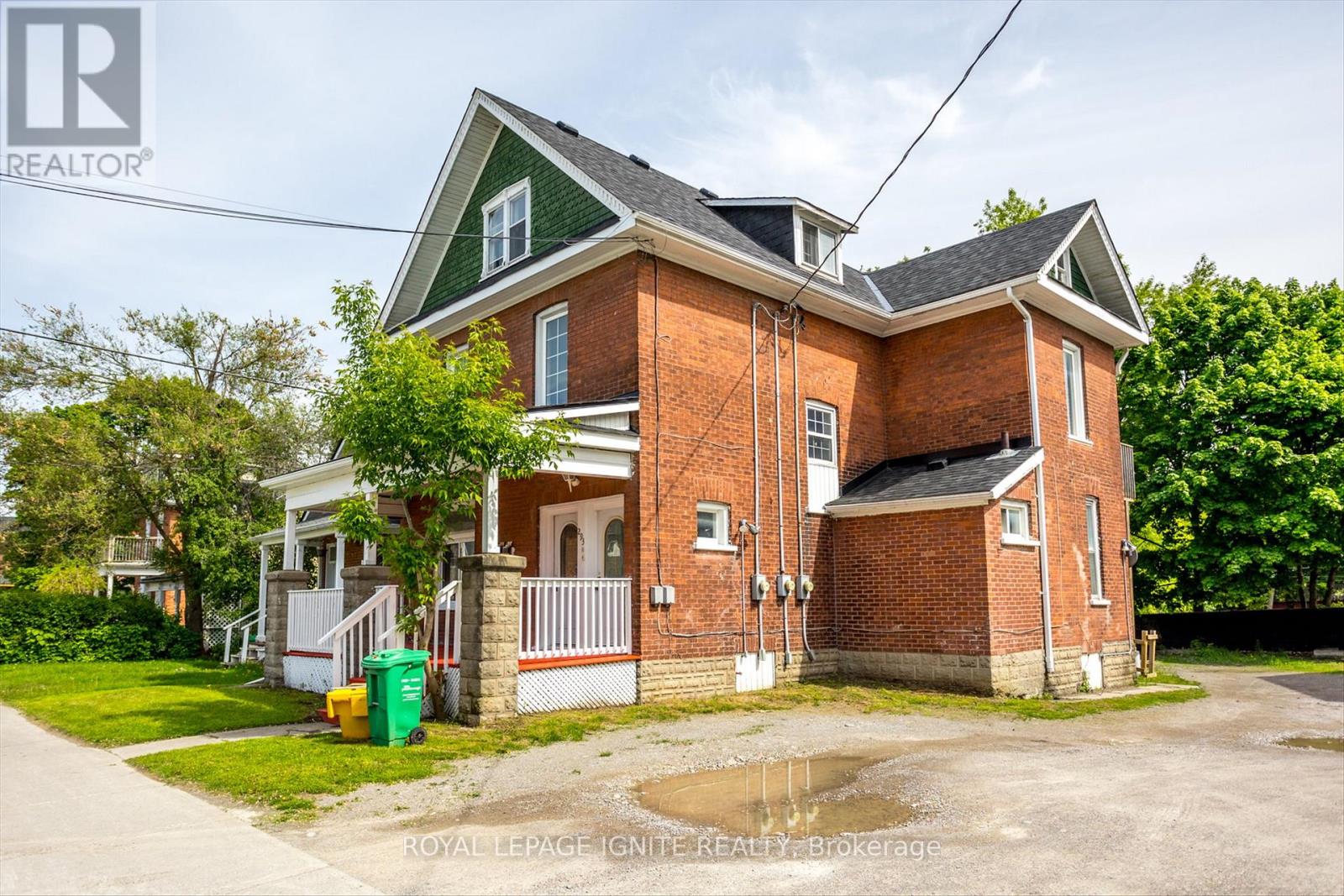 293 Dalhousie Street, Peterborough Central (South), Ontario  K9J 2M6 - Photo 2 - X12182706