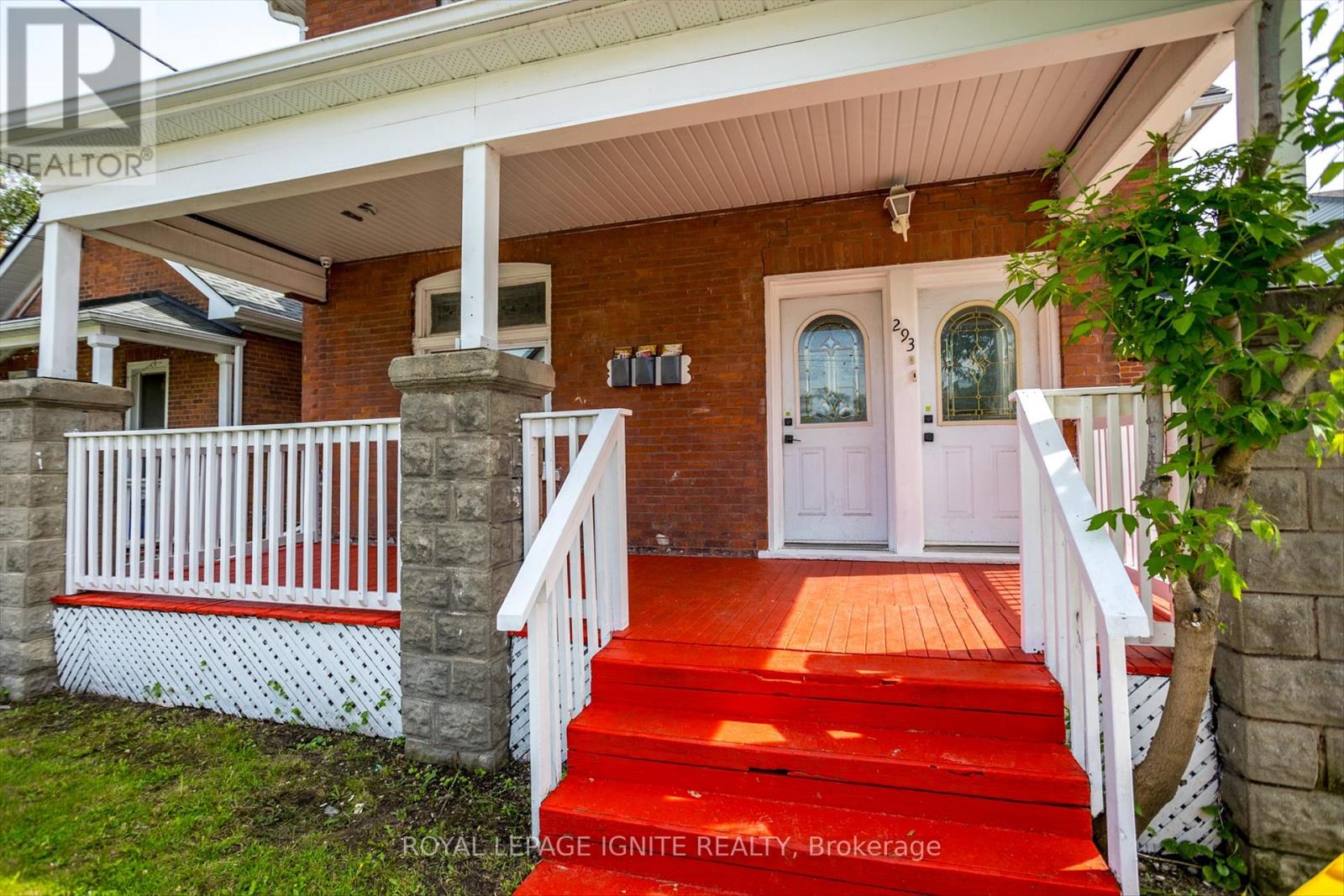 293 Dalhousie Street, Peterborough Central (South), Ontario  K9J 2M6 - Photo 3 - X12182706