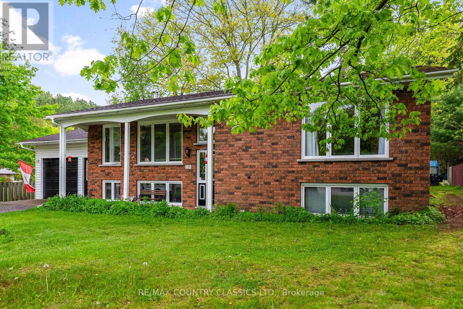 351 Chemaushgon Road, Bancroft (Bancroft Ward), Ontario  K0L 1C0 - Photo 2 - X12183214