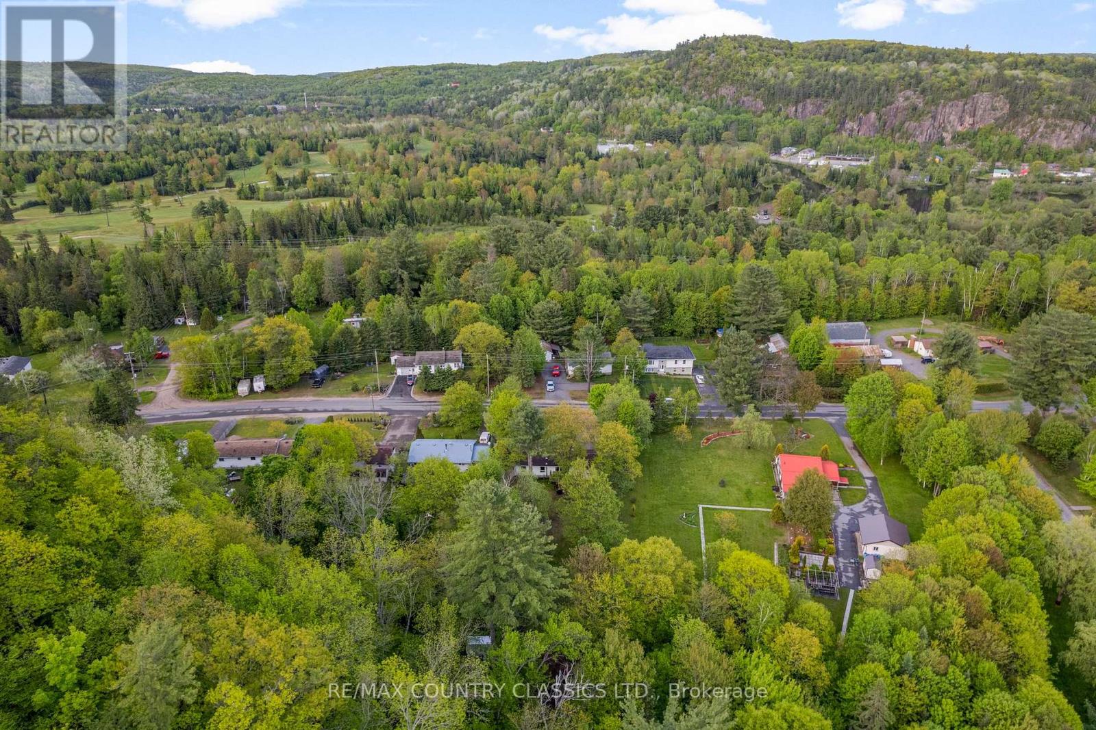 351 Chemaushgon Road, Bancroft (Bancroft Ward), Ontario  K0L 1C0 - Photo 38 - X12183214