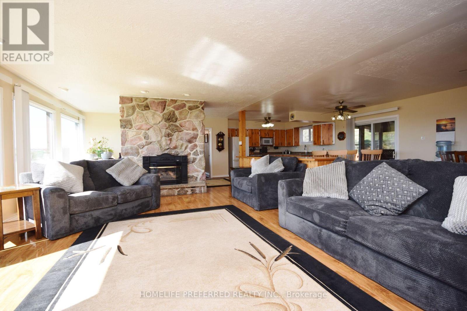 1640 County 21 Road, Cavan Monaghan (Cavan Twp), Ontario  L0A 1G0 - Photo 7 - X12183469