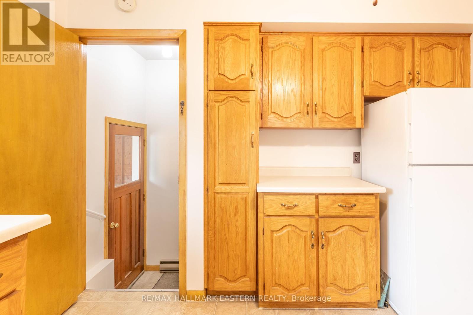66 Doxsee Avenue N, Trent Hills (Campbellford), Ontario  K0L 1L0 - Photo 15 - X12183585