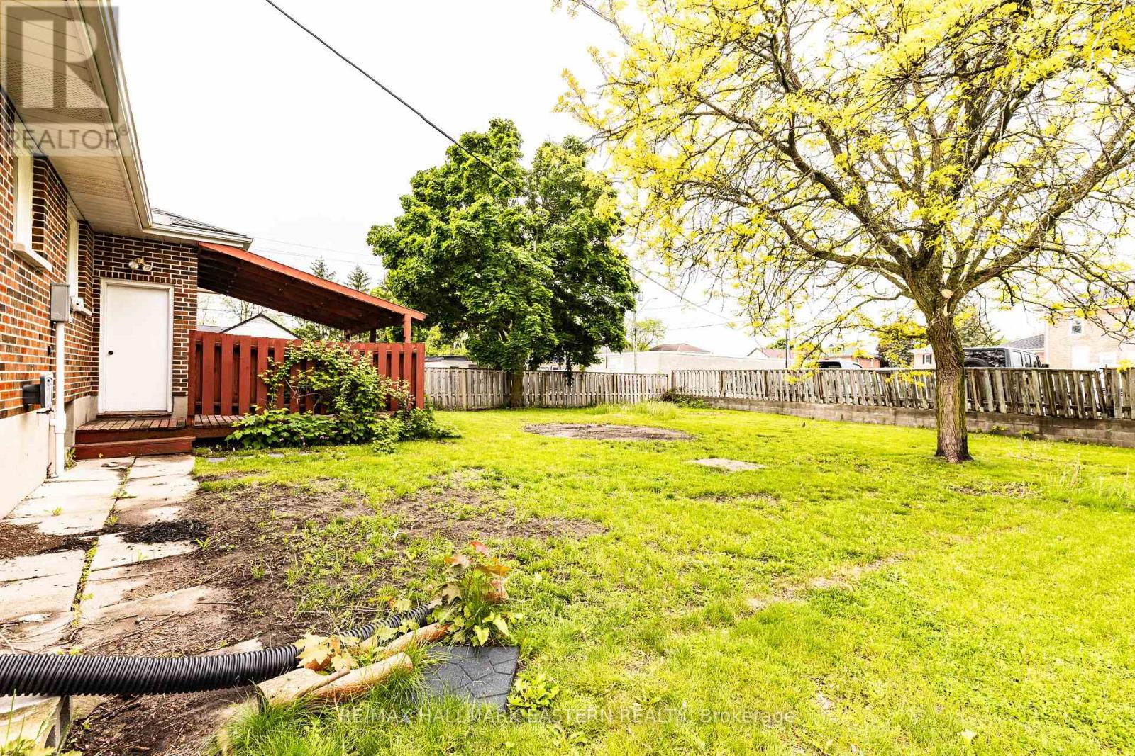 66 Doxsee Avenue N, Trent Hills (Campbellford), Ontario  K0L 1L0 - Photo 31 - X12183585