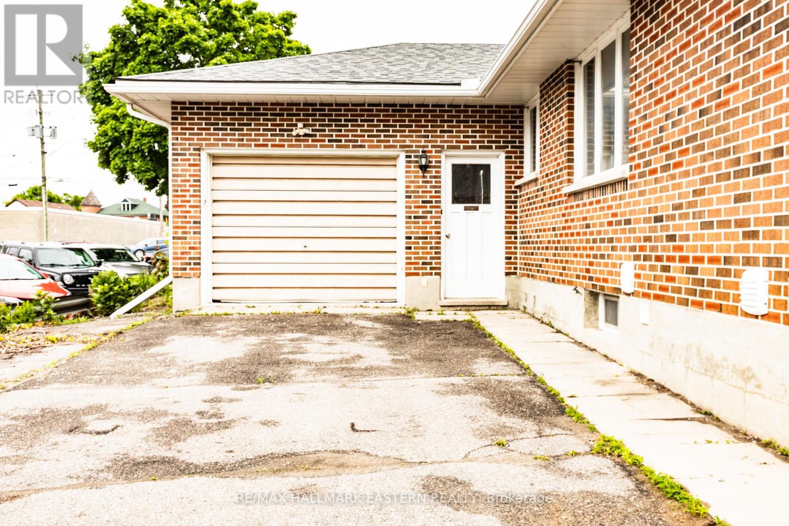 66 Doxsee Avenue N, Trent Hills (Campbellford), Ontario  K0L 1L0 - Photo 32 - X12183585