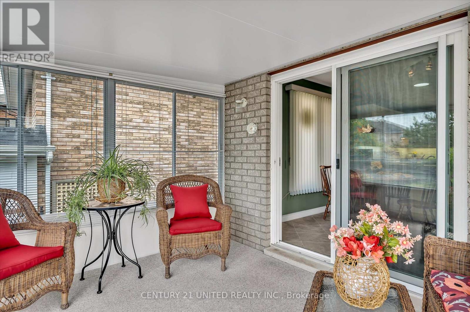 1329 White Crescent, Peterborough West (North), Ontario  K9K 2L6 - Photo 18 - X12183892