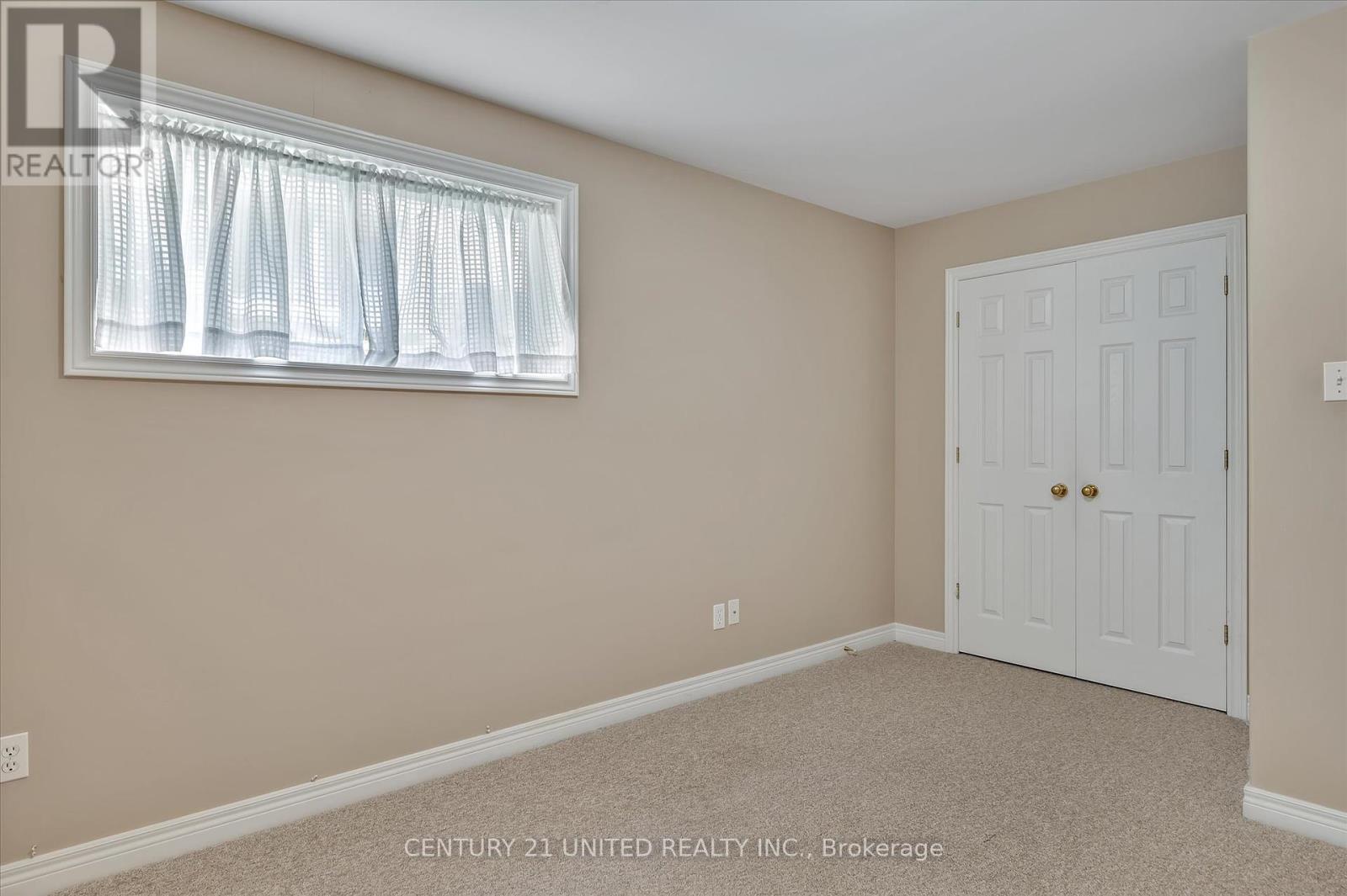 1329 White Crescent, Peterborough West (North), Ontario  K9K 2L6 - Photo 40 - X12183892