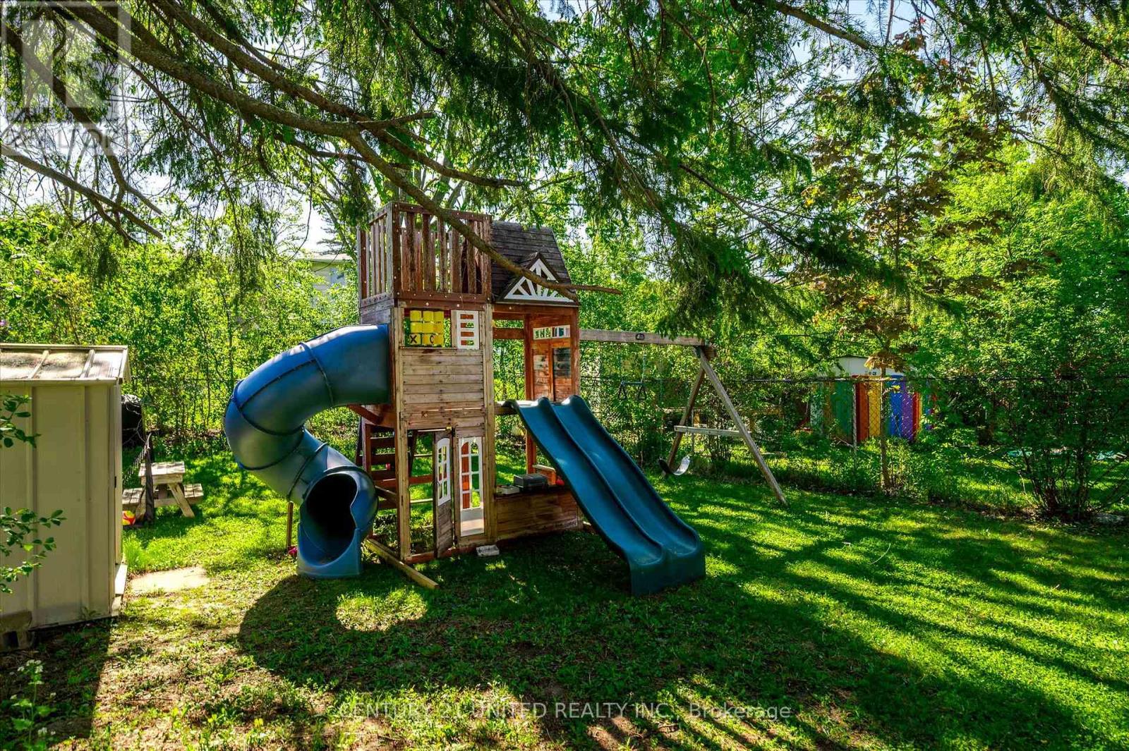 2032 Walker Avenue, Peterborough East (South), Ontario  K9L 1S1 - Photo 22 - X12183894