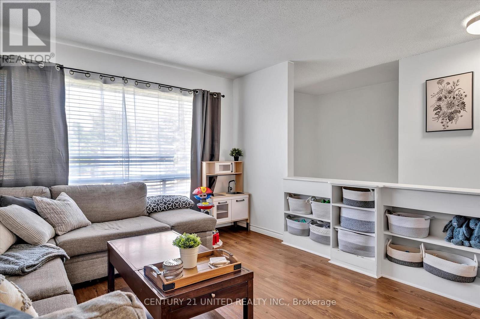 2032 Walker Avenue, Peterborough East (South), Ontario  K9L 1S1 - Photo 29 - X12183894