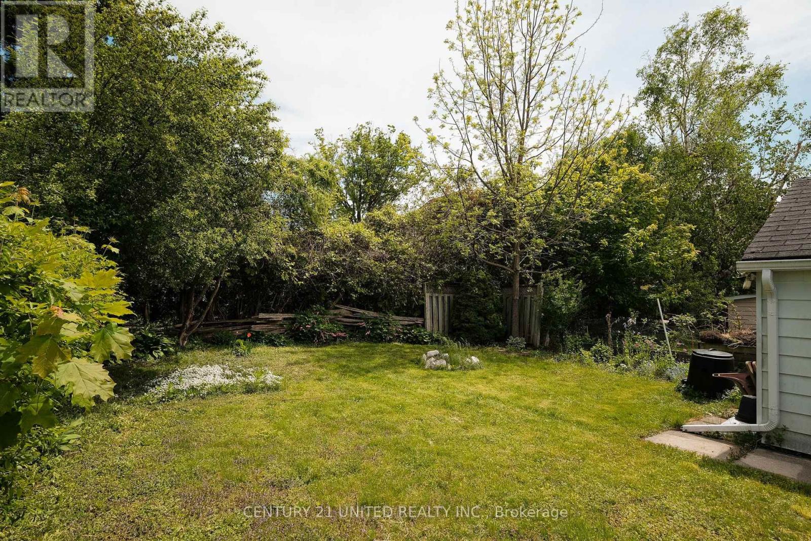 758 Bethune Street, Peterborough North (South), Ontario  K9H 4A6 - Photo 10 - X12183919