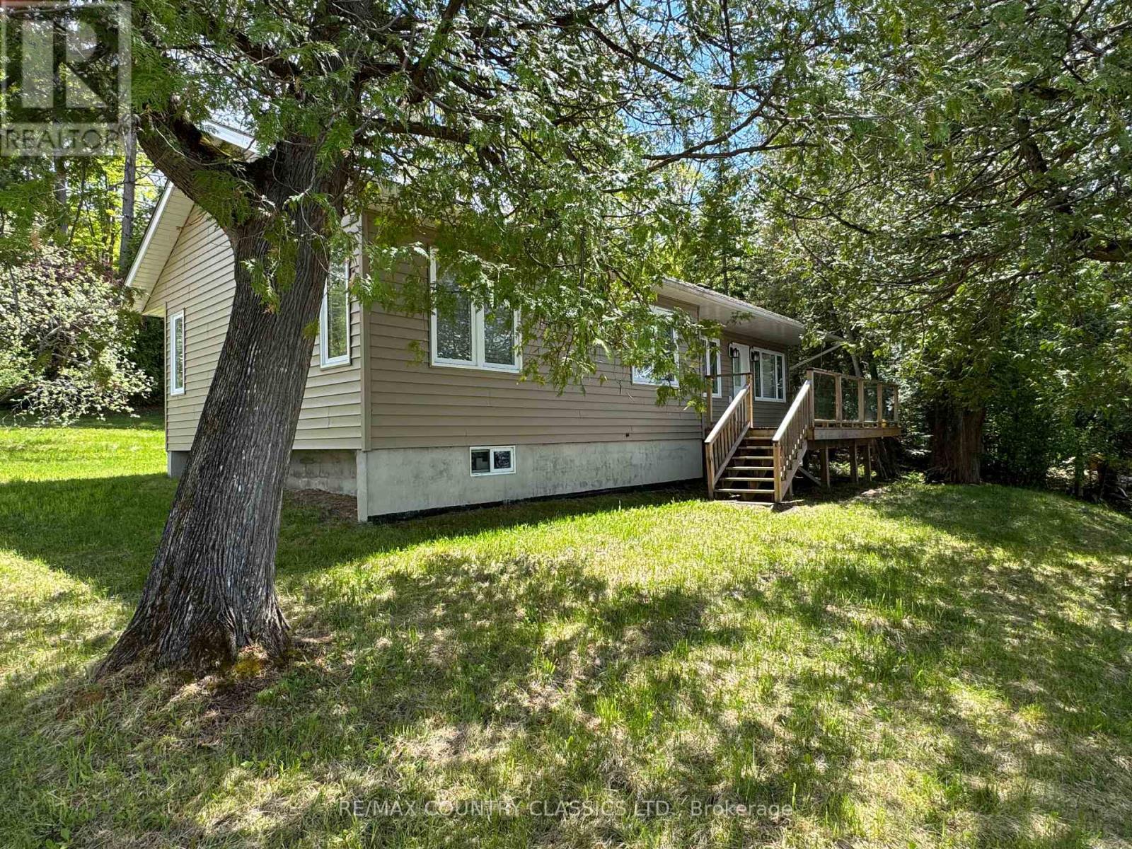 27241 Highway 28 S, Highlands East (Cardiff Ward), Ontario  K0L 1M0 - Photo 4 - X12183996