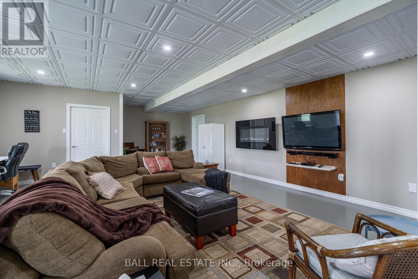 2120 Deer Bay Road, Selwyn, Ontario  K0L 2H0 - Photo 37 - X12184098