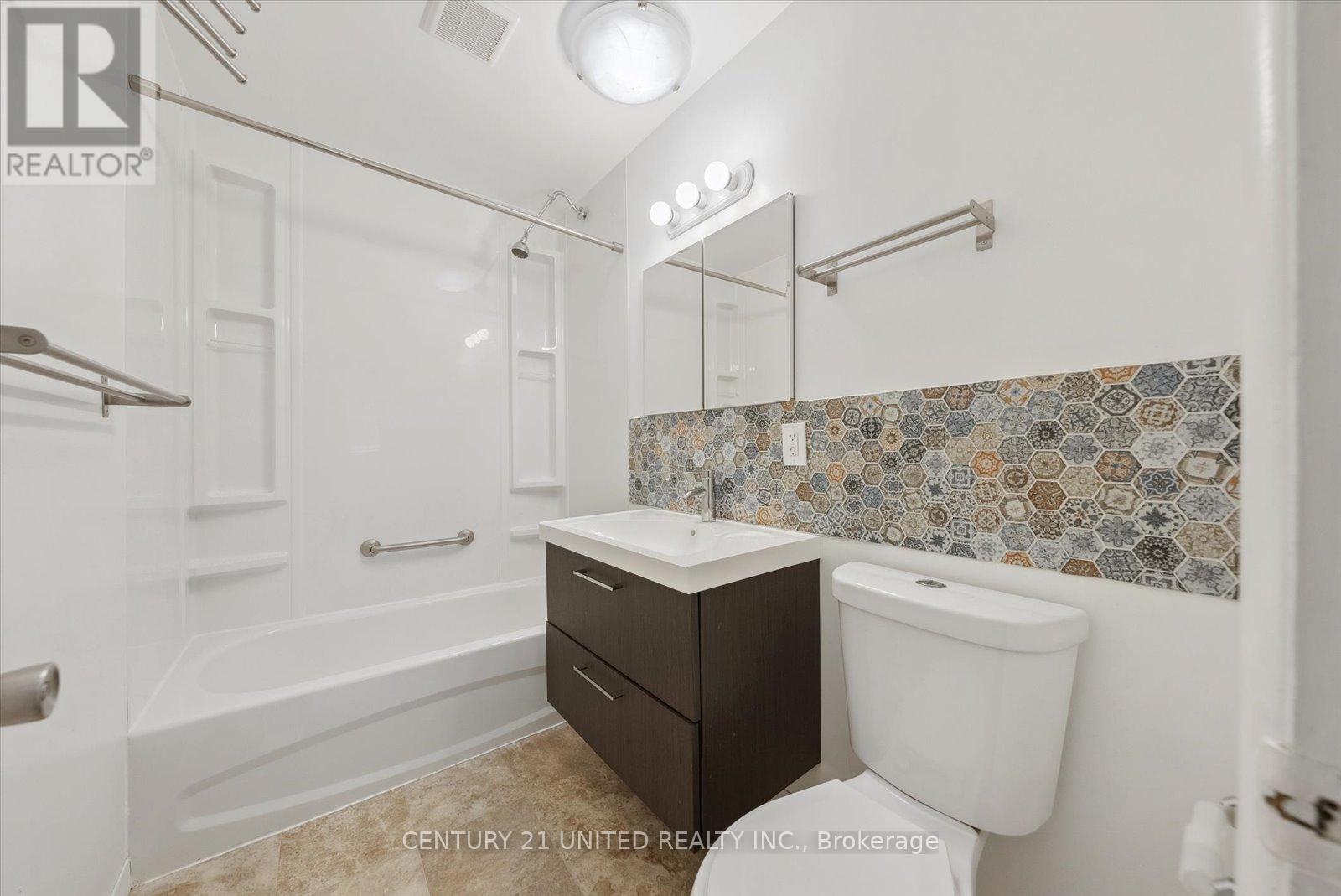 1294 Victory Drive, Peterborough Central (Old West End), Ontario  K9J 4T7 - Photo 20 - X12184144