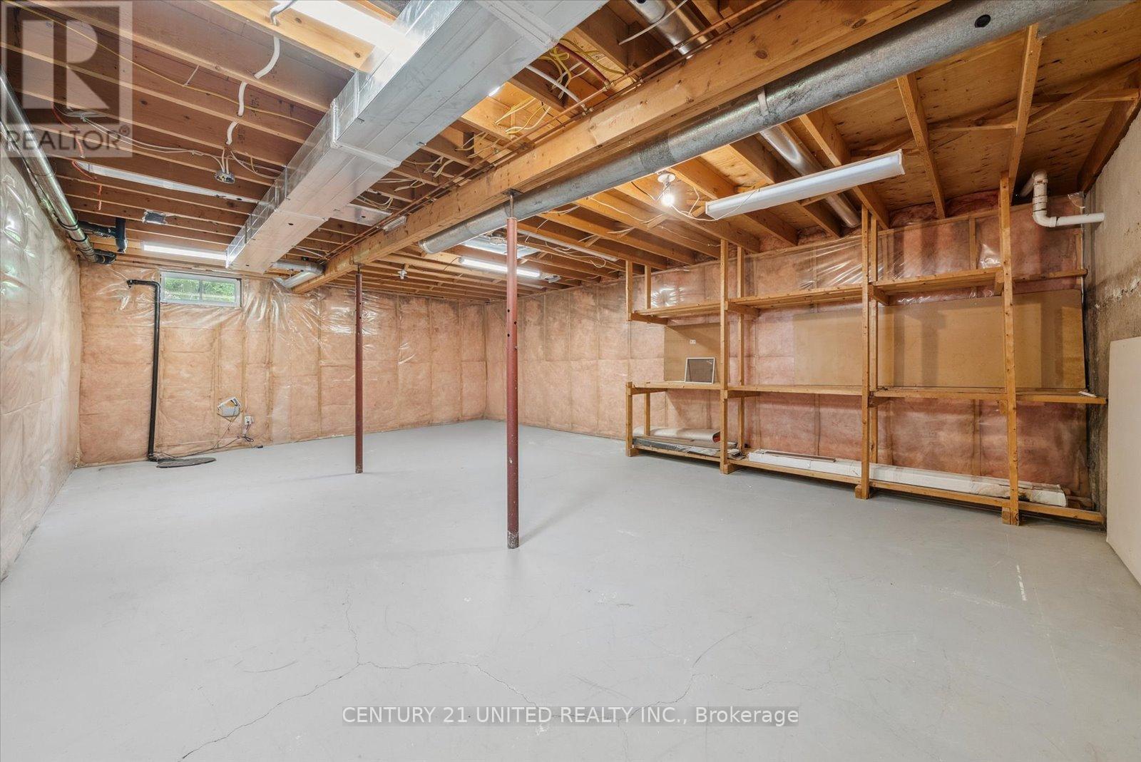 1294 Victory Drive, Peterborough Central (Old West End), Ontario  K9J 4T7 - Photo 46 - X12184144