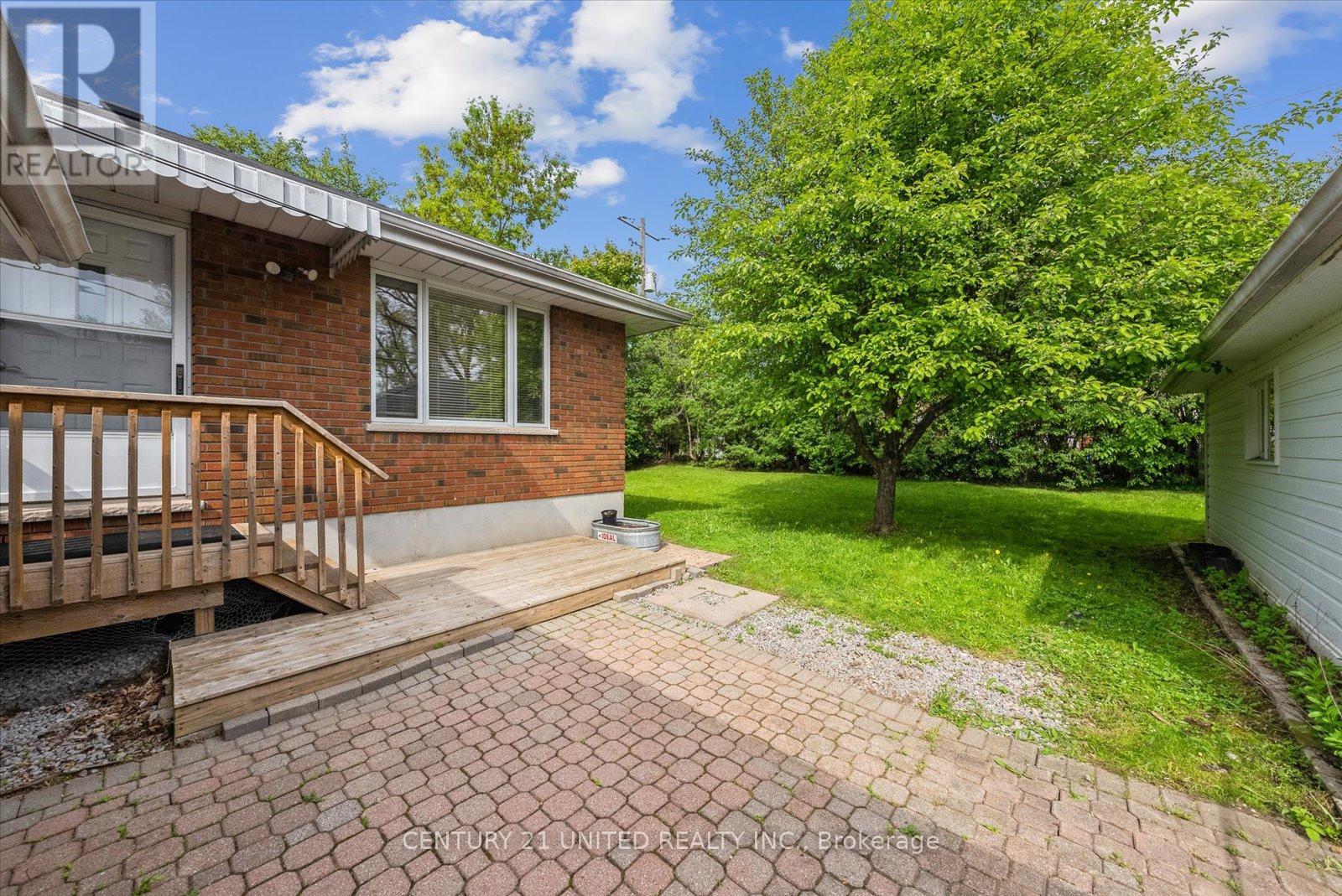 1294 Victory Drive, Peterborough Central (Old West End), Ontario  K9J 4T7 - Photo 48 - X12184144
