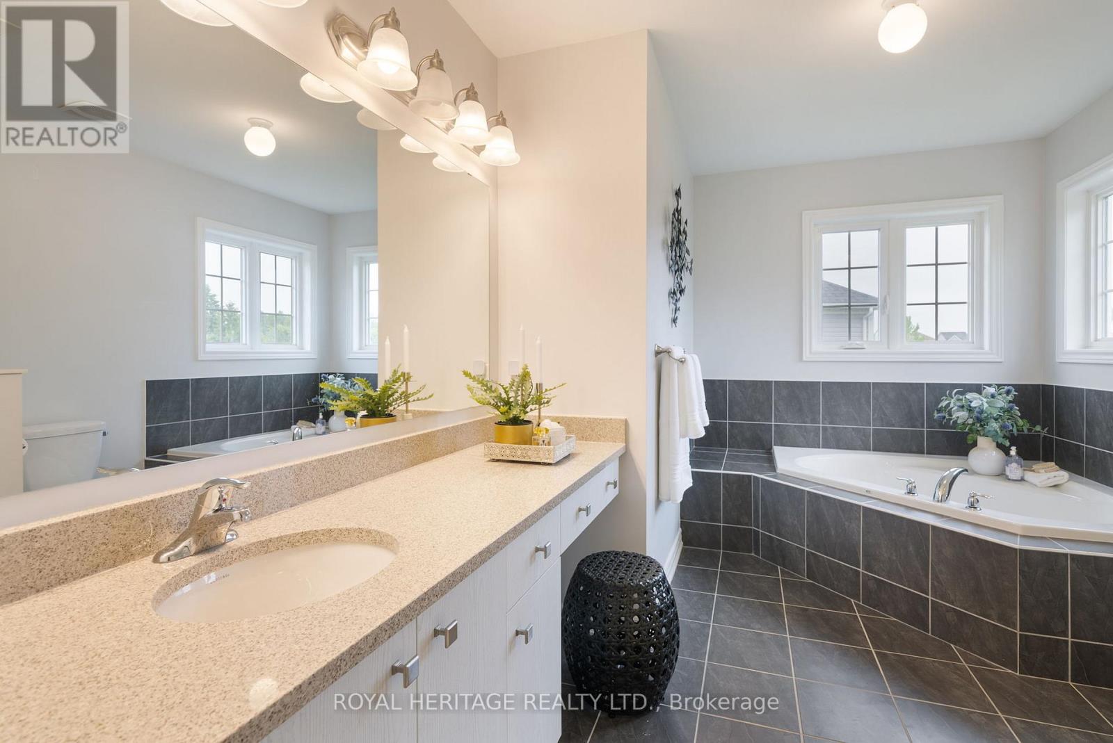 2 William Campbell Road, Otonabee-South Monaghan, Ontario  K9J 0K2 - Photo 28 - X12183944
