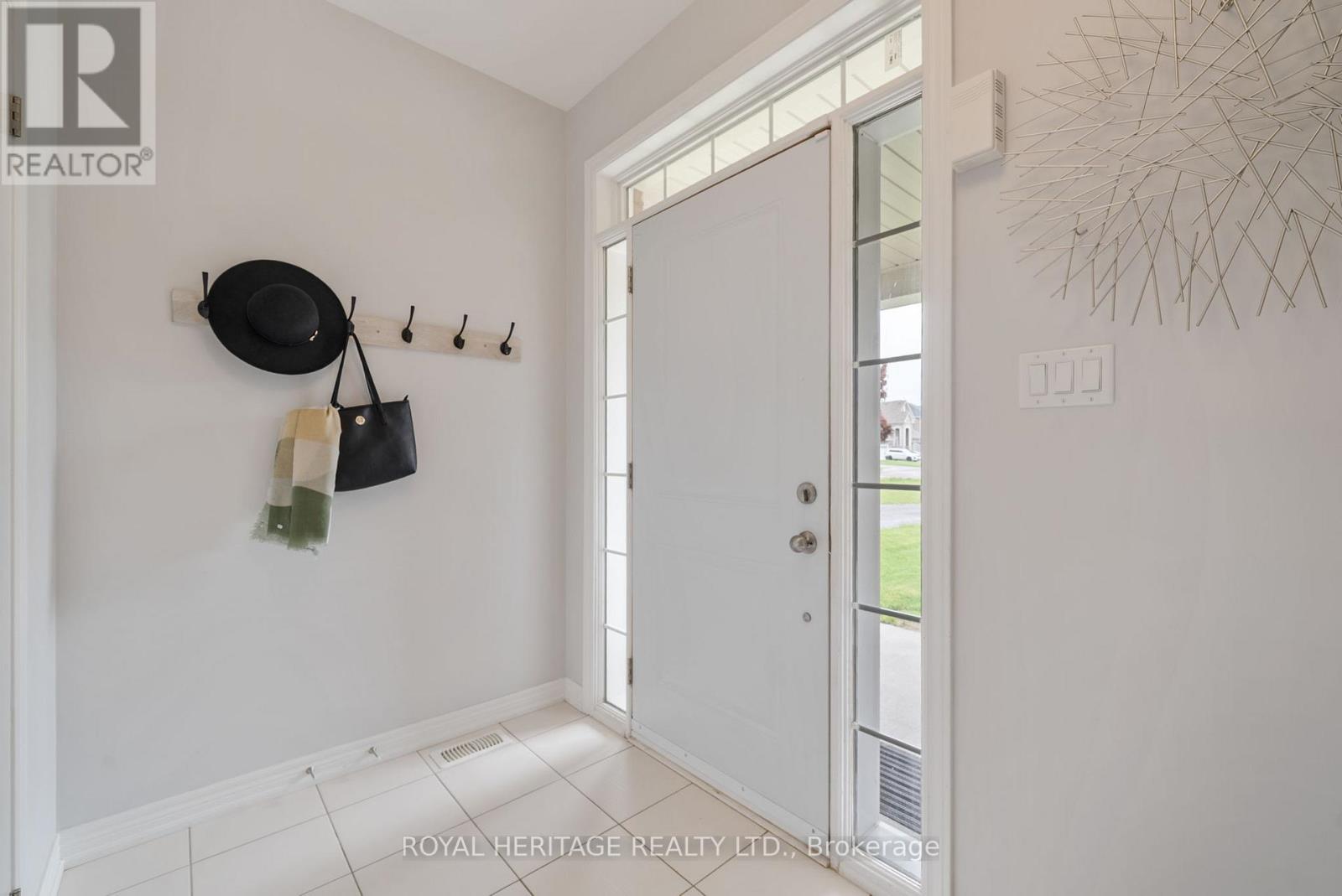 2 William Campbell Road, Otonabee-South Monaghan, Ontario  K9J 0K2 - Photo 3 - X12183944