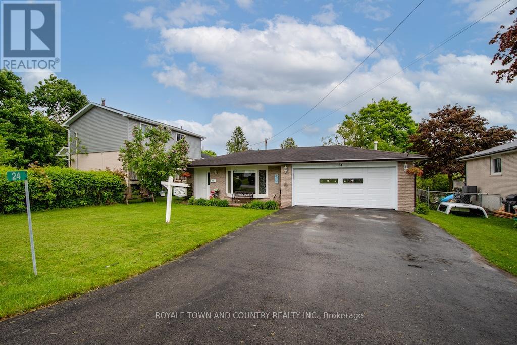 24 Mohawk Drive, Kawartha Lakes (Lindsay), Ontario  K9V 0J6 - Photo 2 - X12184199