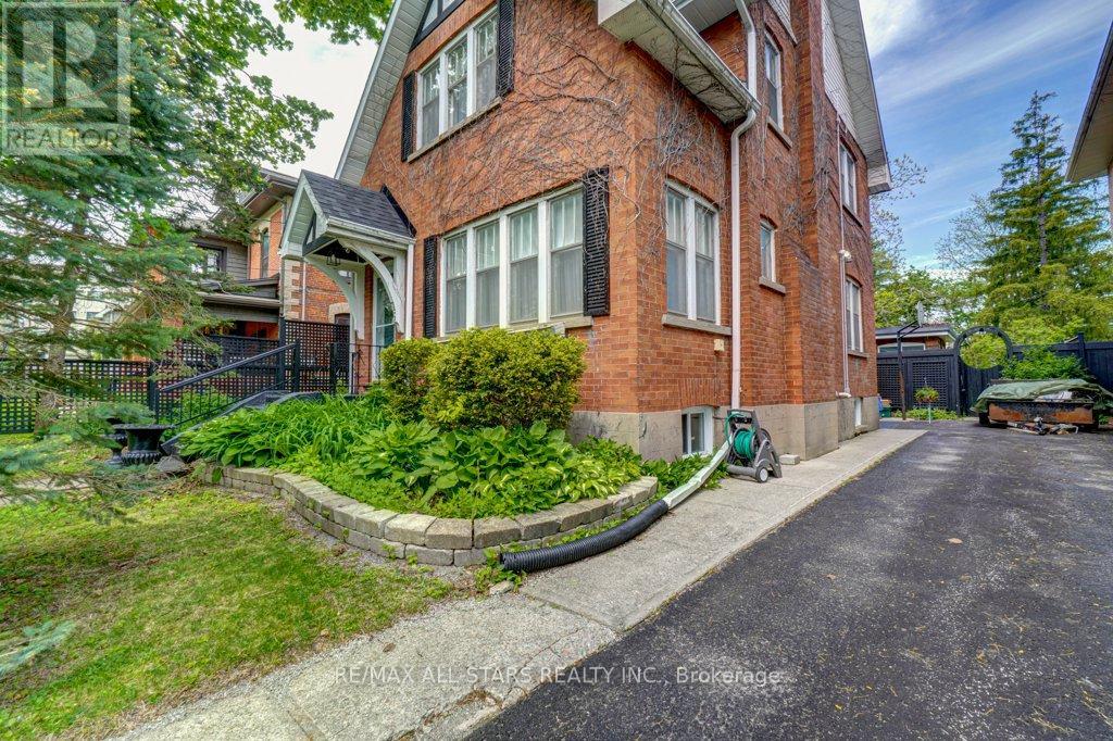 76 Bond Street W, Kawartha Lakes (Lindsay), Ontario  K9V 3R4 - Photo 31 - X12184203