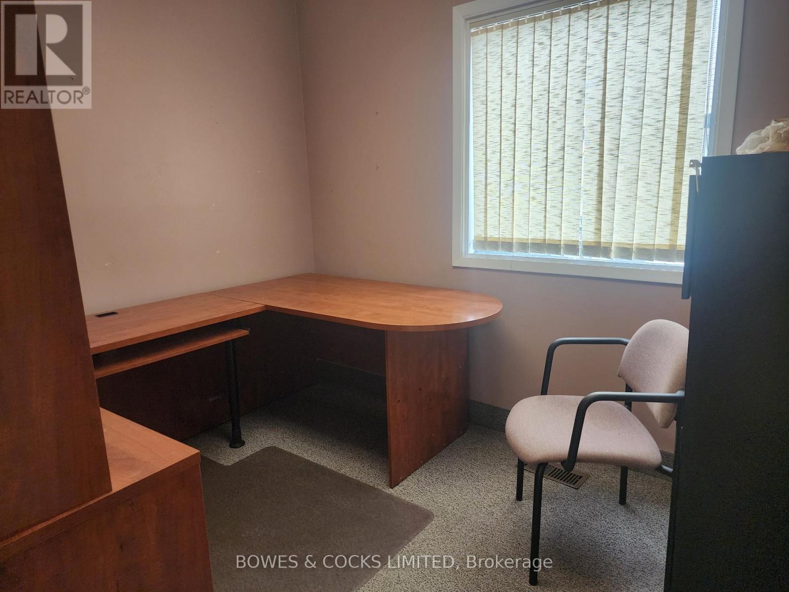 315 Reid Street, Peterborough Central (North), Ontario  K9J 2W1 - Photo 10 - X12184347