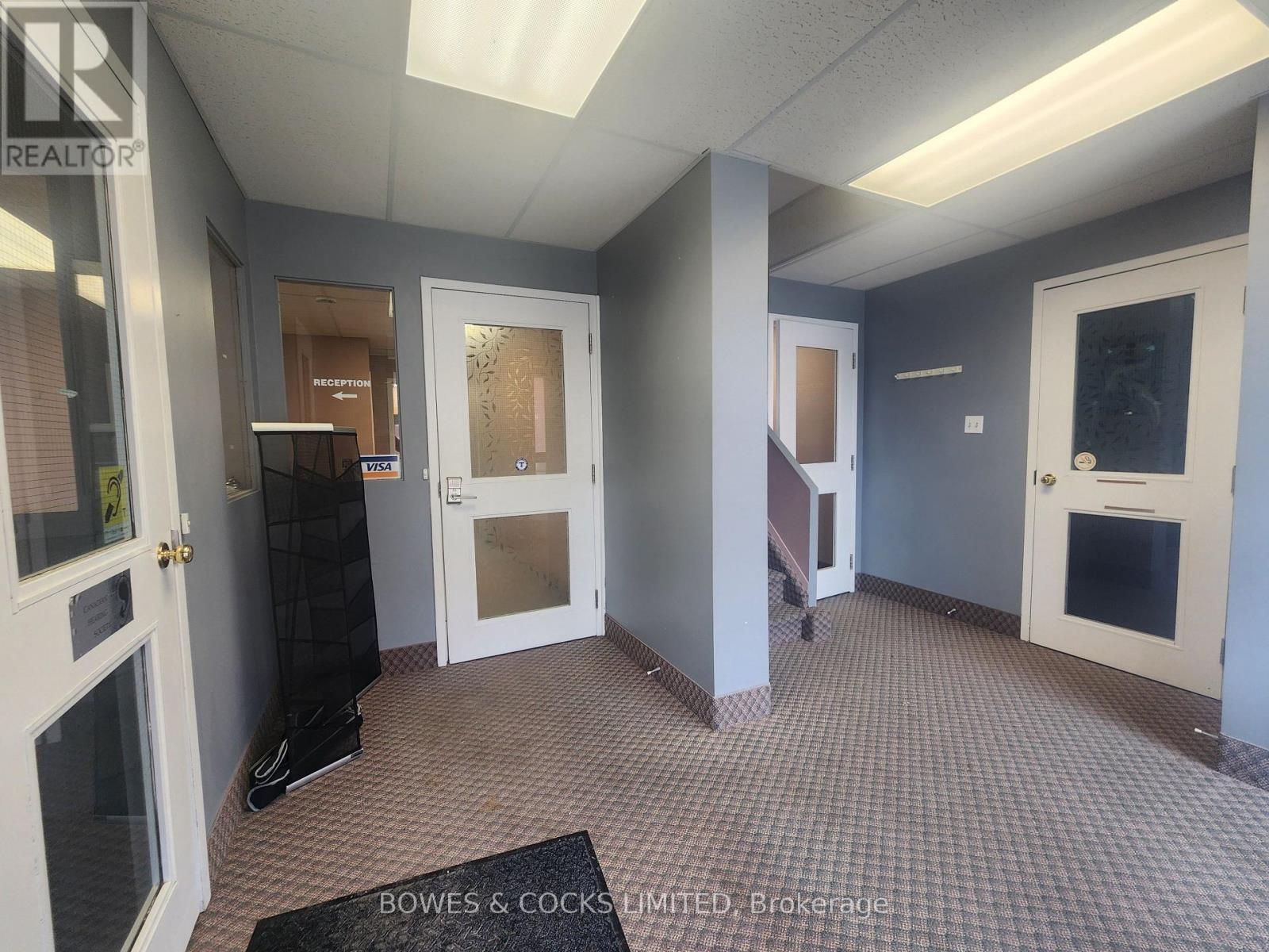 315 Reid Street, Peterborough Central (North), Ontario  K9J 2W1 - Photo 4 - X12184347