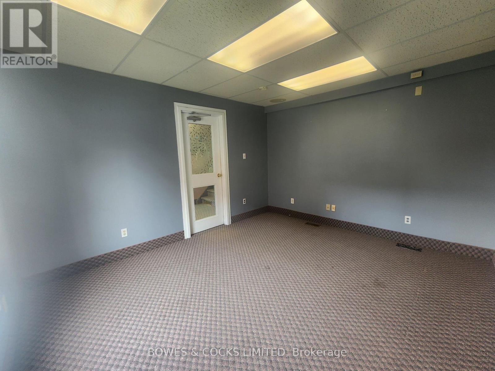 315 Reid Street, Peterborough Central (North), Ontario  K9J 2W1 - Photo 6 - X12184347