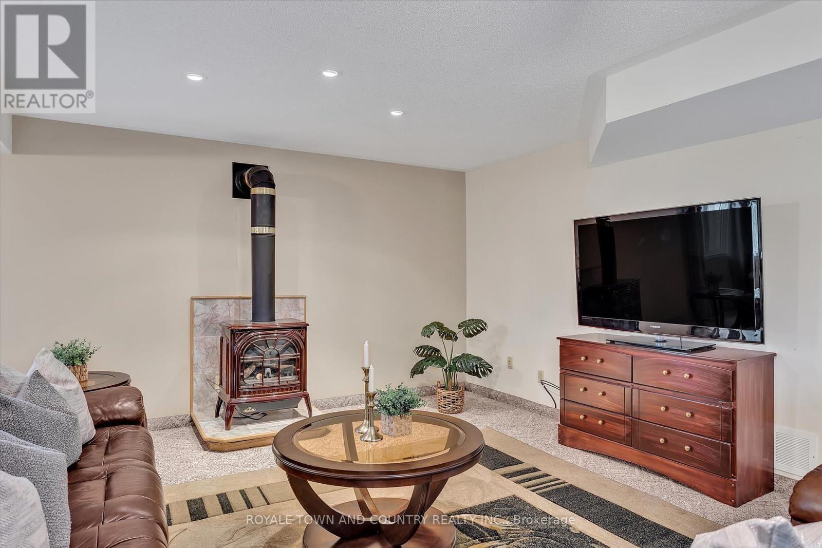 1734 Barton Drive, Selwyn, Ontario  K0L 2H0 - Photo 32 - X12184387
