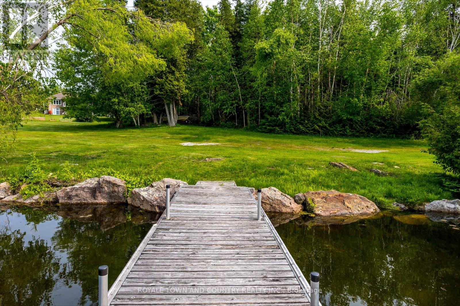 1734 Barton Drive, Selwyn, Ontario  K0L 2H0 - Photo 49 - X12184387