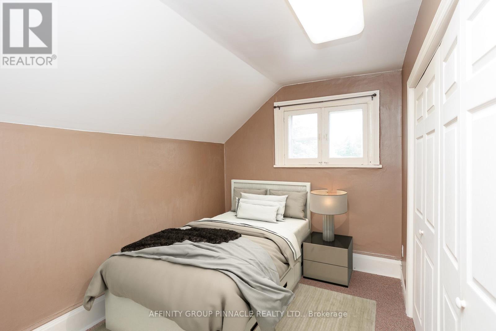 221 Kent Street W, Kawartha Lakes (Lindsay), Ontario  K9V 2Z1 - Photo 33 - X12184425