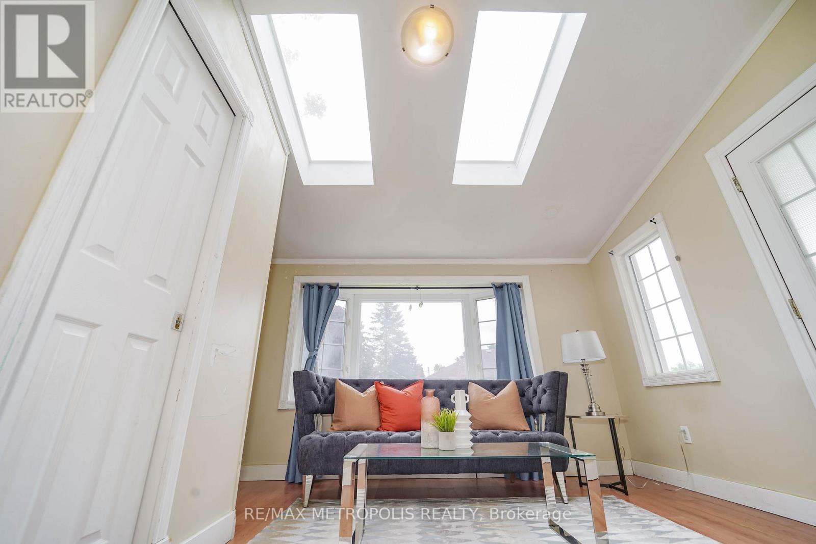 29 George Street E, Kawartha Lakes (Lindsay), Ontario  K9V 1W4 - Photo 24 - X12184751