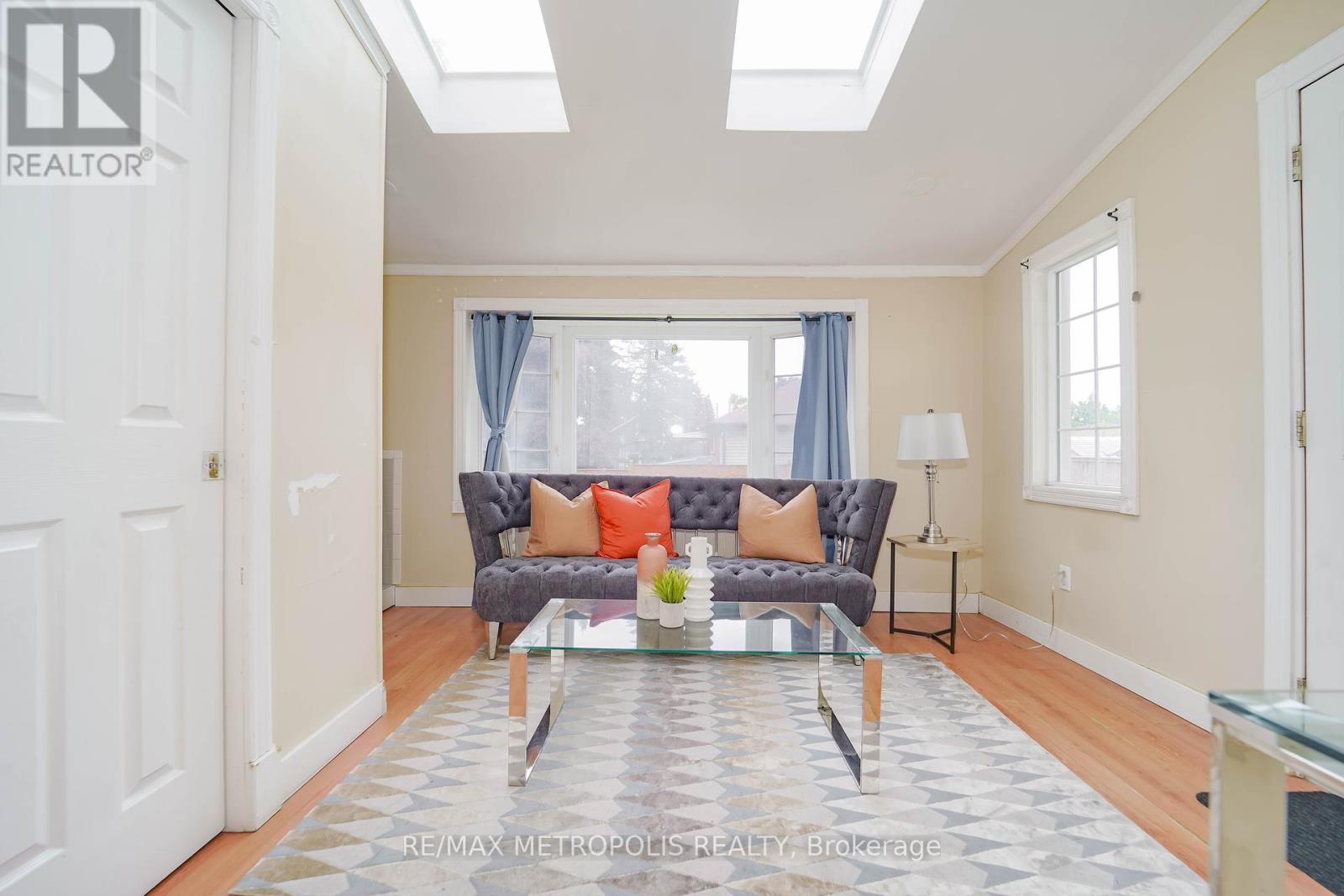 29 George Street E, Kawartha Lakes (Lindsay), Ontario  K9V 1W4 - Photo 25 - X12184751