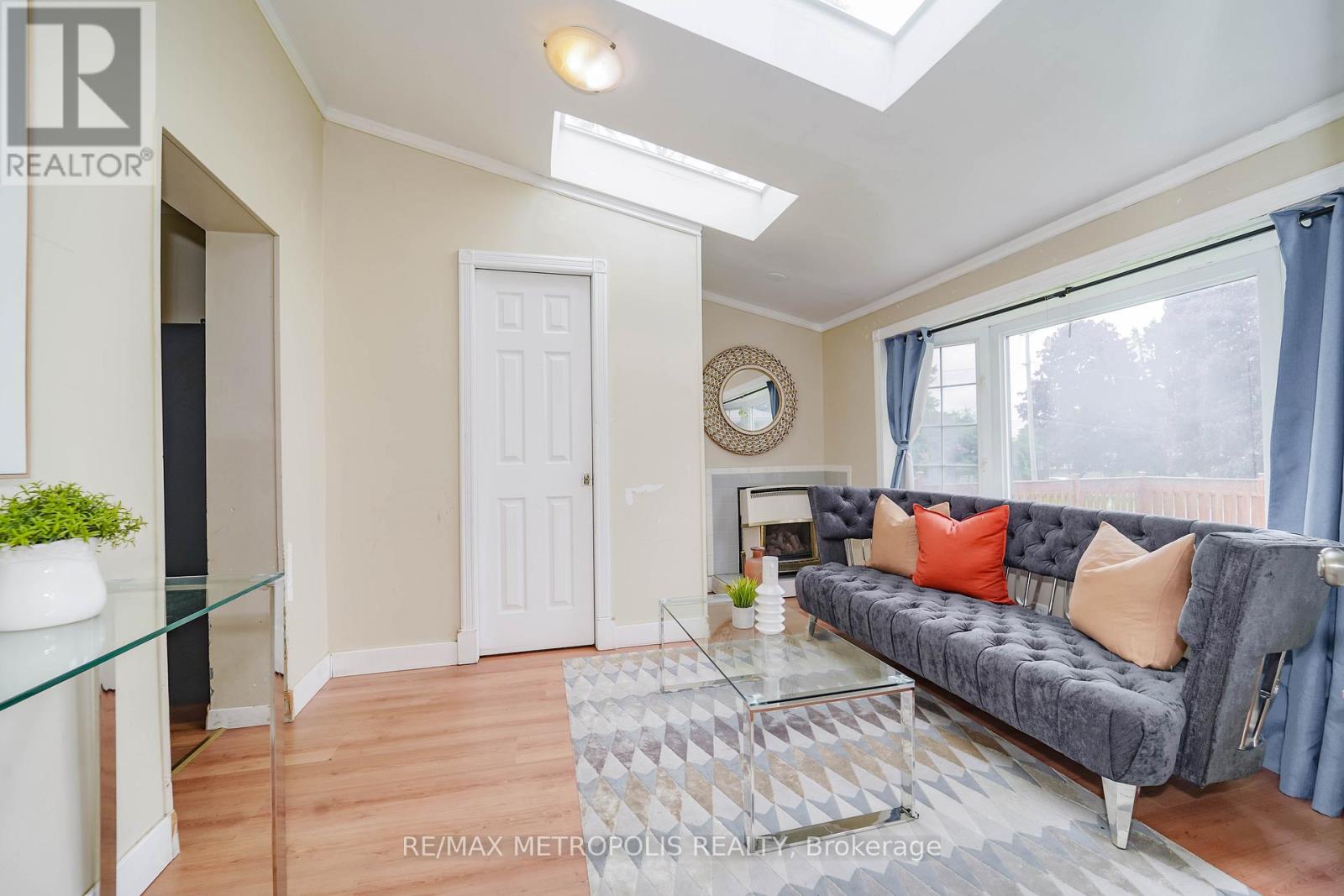 29 George Street E, Kawartha Lakes (Lindsay), Ontario  K9V 1W4 - Photo 27 - X12184751