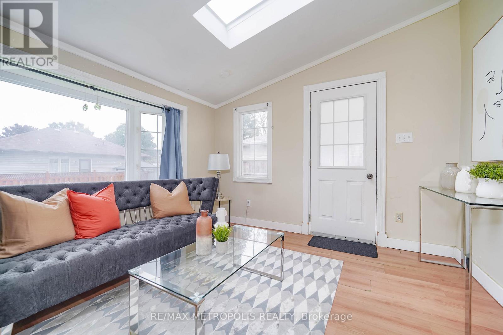 29 George Street E, Kawartha Lakes (Lindsay), Ontario  K9V 1W4 - Photo 30 - X12184751
