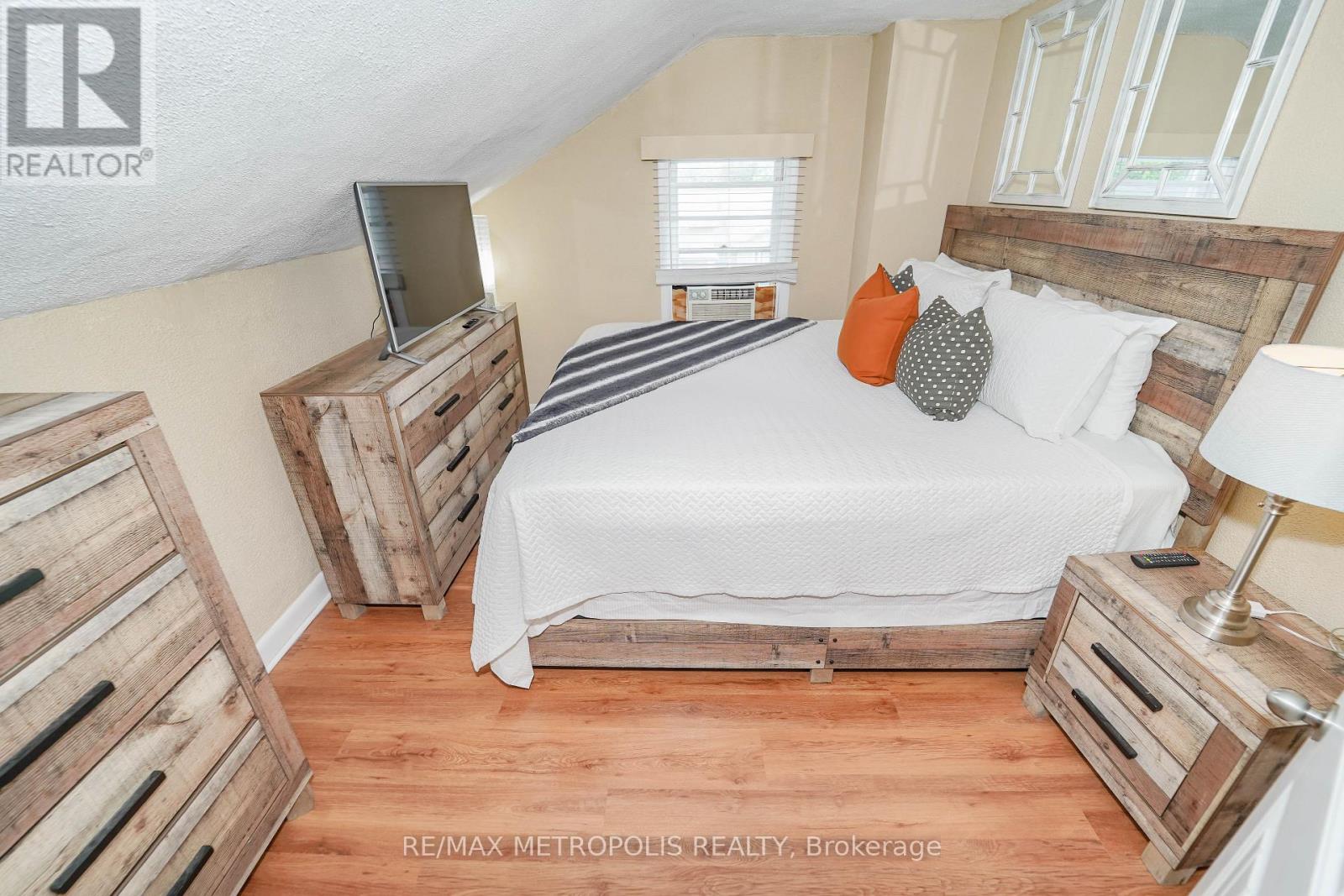 29 George Street E, Kawartha Lakes (Lindsay), Ontario  K9V 1W4 - Photo 42 - X12184751