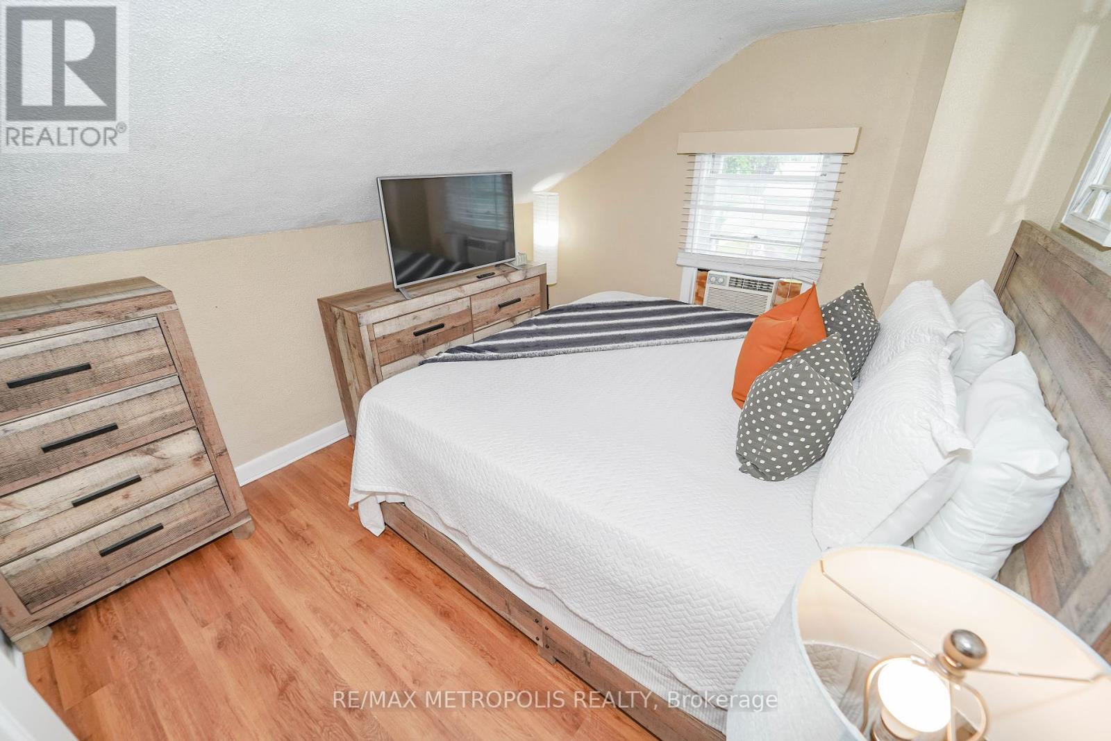 29 George Street E, Kawartha Lakes (Lindsay), Ontario  K9V 1W4 - Photo 45 - X12184751
