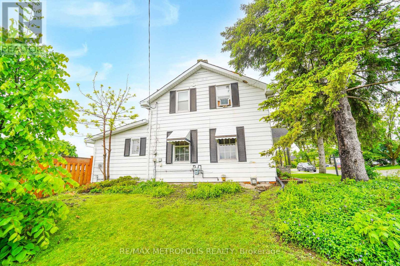 29 George Street E, Kawartha Lakes (Lindsay), Ontario  K9V 1W4 - Photo 6 - X12184751
