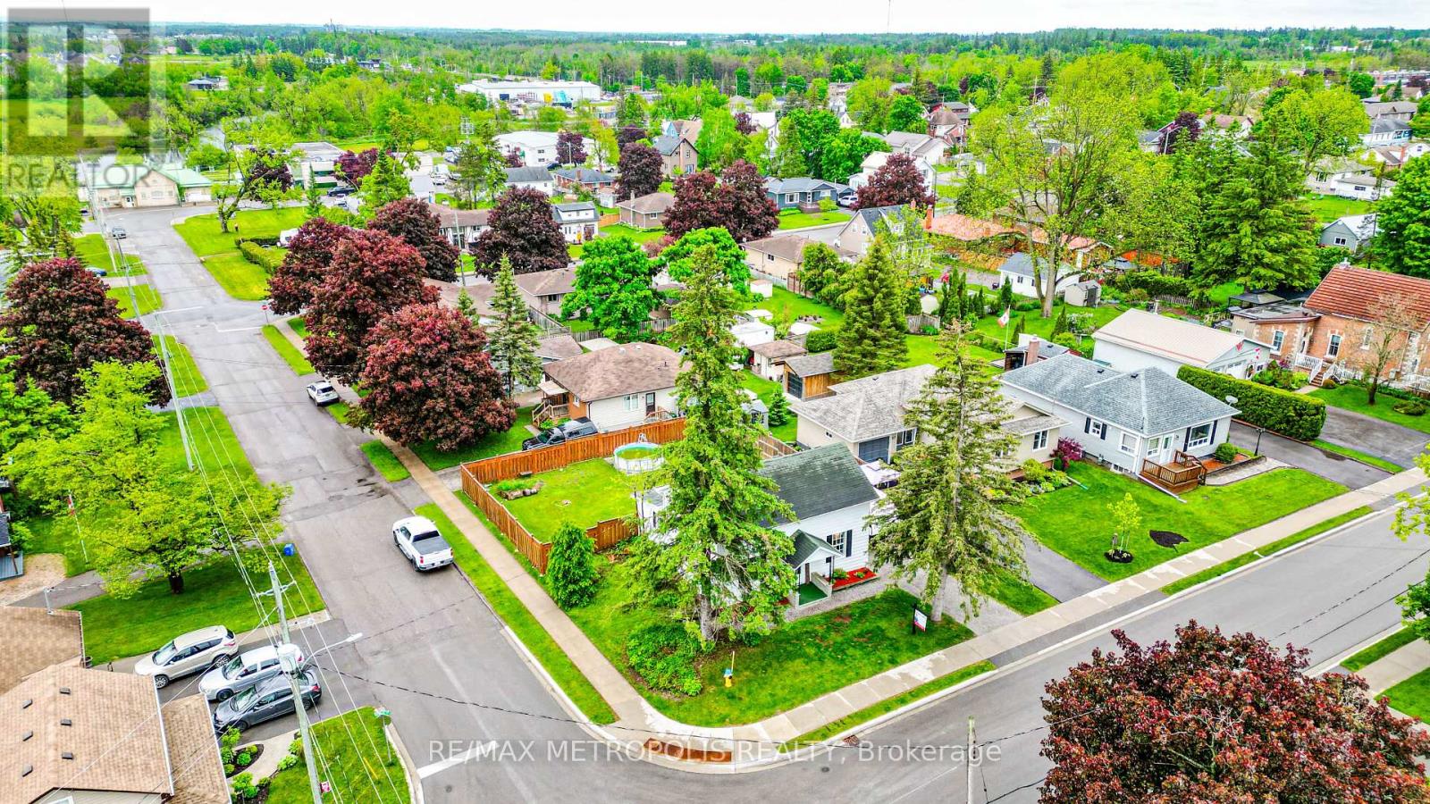 29 George Street E, Kawartha Lakes (Lindsay), Ontario  K9V 1W4 - Photo 9 - X12184751