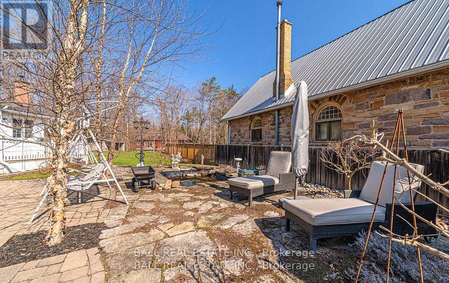 2756 Chalmers Avenue, Smith-Ennismore-Lakefield (Lakefield), Ontario  K0L 3G0 - Photo 14 - X12185040
